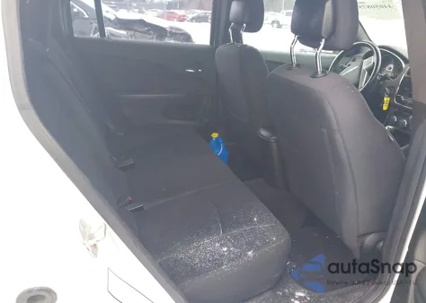 2013 Chrysler 200 Touring z USA, uszkodzony, nr VIN 1C3CCBBG5DN732051